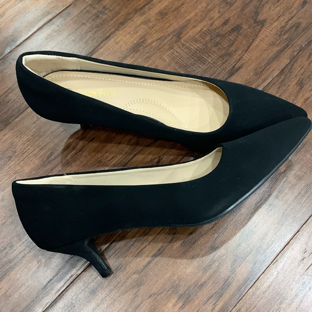 NWOT Black Dress Shoes Classic Black Pumps